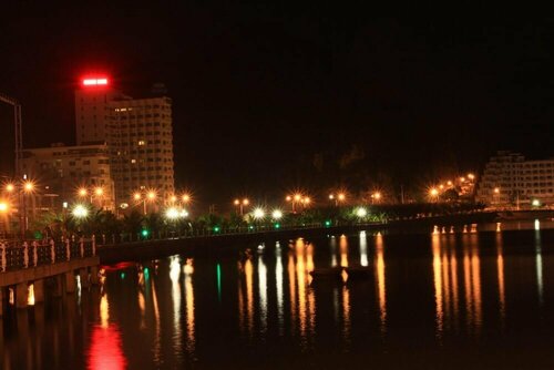 CAT BA VALENTINE Central Hotel, Забронировать Отель Отели Кат-Ба 3 звезды, 3*