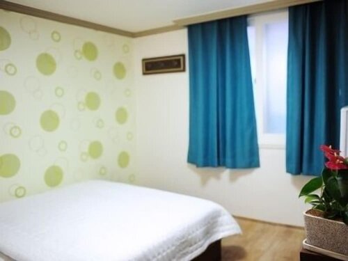 Ramada Encore by Wyndham Busan Haeundae, Varaa Hotelli Ch'ŏngsap'o Busan