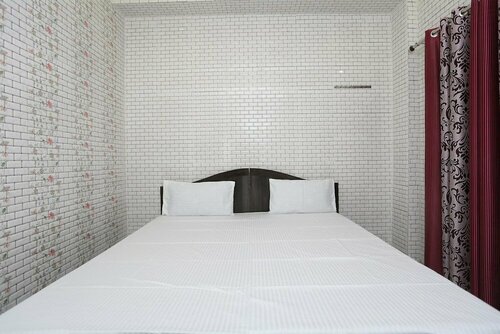 SPOT ON 37780 Hotel Doon Sabri, Забронировать Отель Рурки штат Уттаракханд