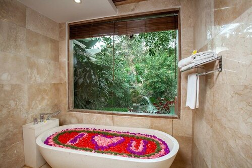 The Kalyana Ubud Resort, Rezervovat Lázně / Resort Mas Bali