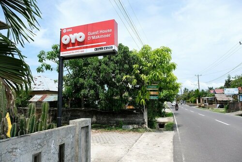 Guest House D'makmoer by OYO Rooms, Prenota Affittacamere Belitung Belitung Island