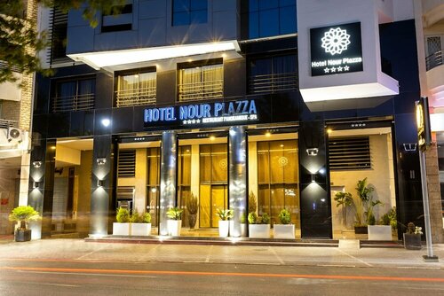 Nour Plazza Hotel, Забронировать Отель Отели Феса с бассейном, рядом с C.C.I.S Fes, Бассейн