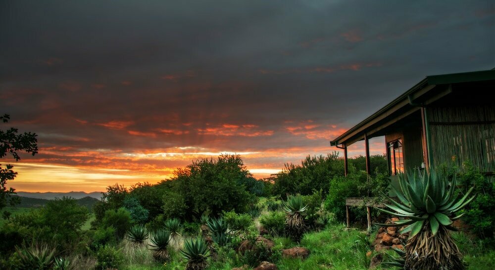 Three Tree Hill Lodge