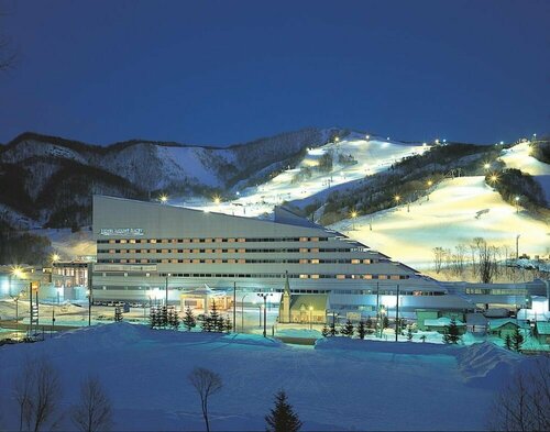 Hotel Mount Racey, Забронировать Отель Юбари Хоккайдо