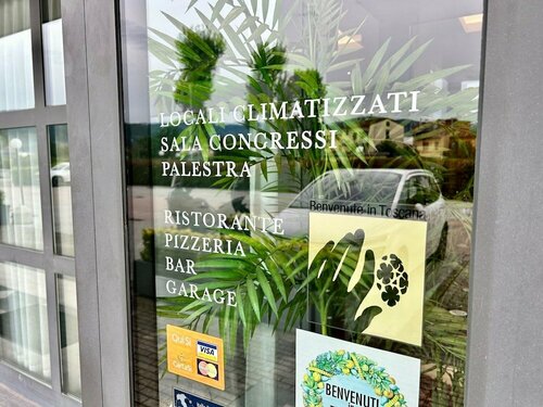 Hotel Ristorante Trendy, Book Hotel Prato Toscana