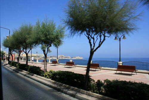Apartment with Stunning Seaviews, Buchen Sie Ferienwohnung Apartments in Malta, Ferienwohnung