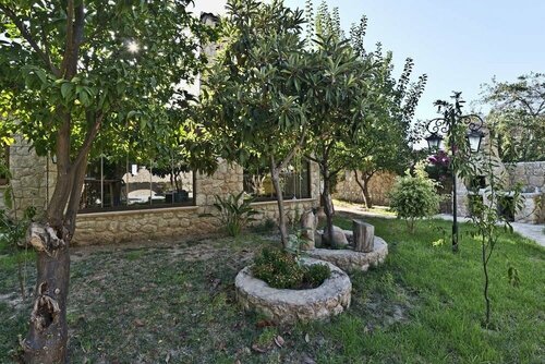 Villa Stone House by Amy Villas, Boek Hotel Kyrenia Turkije
