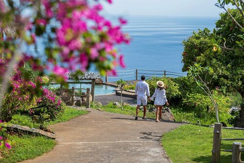 MATHIS Lodge Amed, Prenota Hotel Bunutan Bali