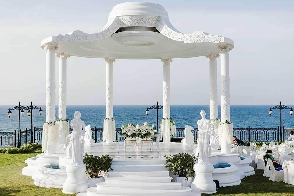 Merit Royal Hotel
