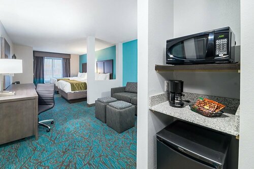 Comfort Inn & Suites Oklahoma City near Bricktown, Prenota Hotel Hotel a Oklahoma con piscina, Piscina