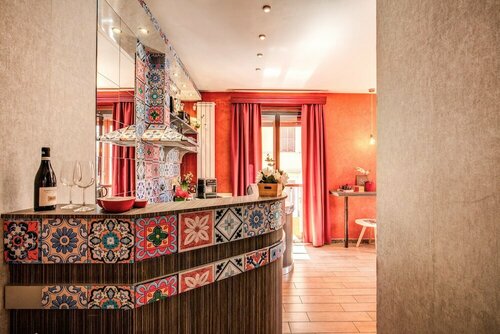 Santa Maria Accommodation, Book Pension Roma Termini railway station 