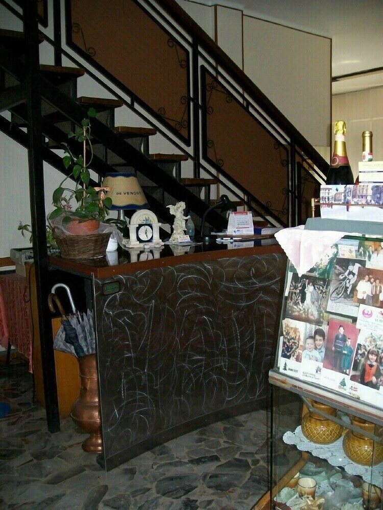 Albergo E Ristorante Delle Rose Di Mancuso Mario Xa7 C