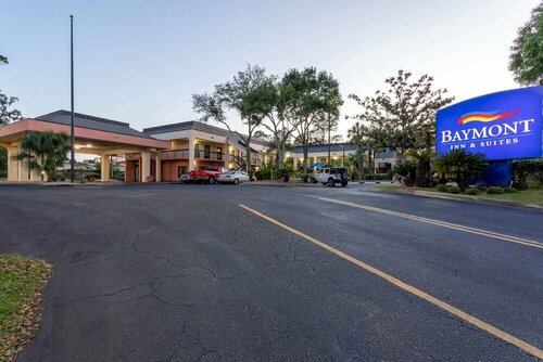 Baymont by Wyndham Tallahassee, Buchen Sie Gasthaus Mini-Hotels in Panhandle Florida, Gasthaus