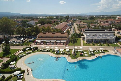 Salice Resort, Забронировать Кемпинг Марина-ди-Скьявонеа Калабрия