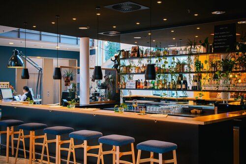 Vienna House Easy by Wyndham Bad Oeynhausen, Забронировать Отель Бад-Эйнхаузен Teutoburg Forest, рядом с Mühlenkreiskliniken AöR