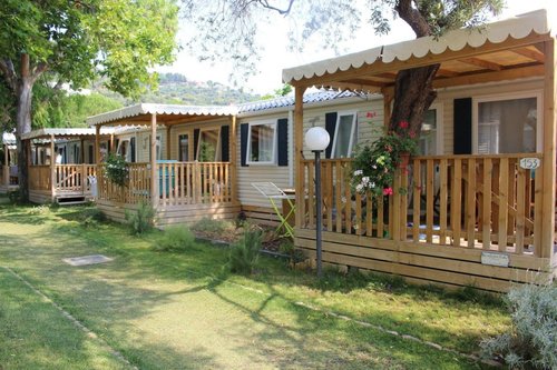 Camping Delfino, Забронировать Кемпинг Кемпинги и глэмпинги Ривьера-делле-Пальме, Кемпинг