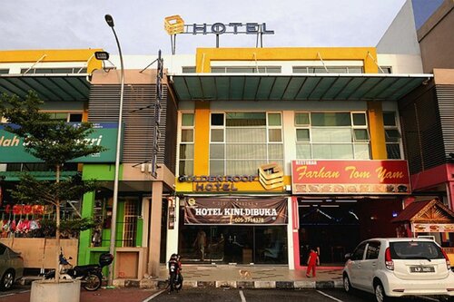 Golden Roof Hotel, Seri Iskandar, Забронировать Отель Сери Искандар штат Перак