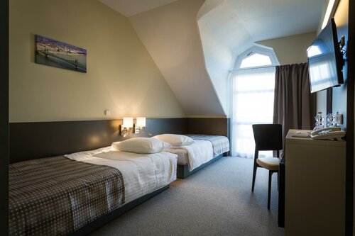 Corvin Hotel Budapest Corvin Wing, Забронировать Отель 09. Ференцварош Будапешт, рядом с Ракоци тер