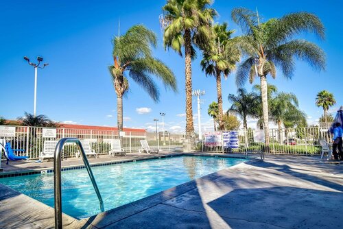 Motel 6-Riverside, CA - South, Забронировать Мотель Риверсайд штат Калифорния