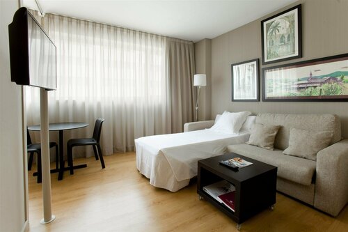 Aparthotel Atenea Barcelona, Забронировать Апарт-отель Отели Барселоны с завтраком, рядом с Camp Nou Experience, Завтраки