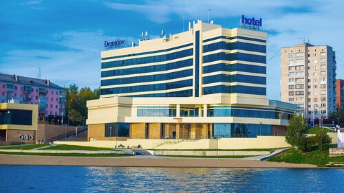 Demidov Plaza Hotel, Boek Hotel Sverdlovsk hotels met maaltijden, Halfpension / Volpension