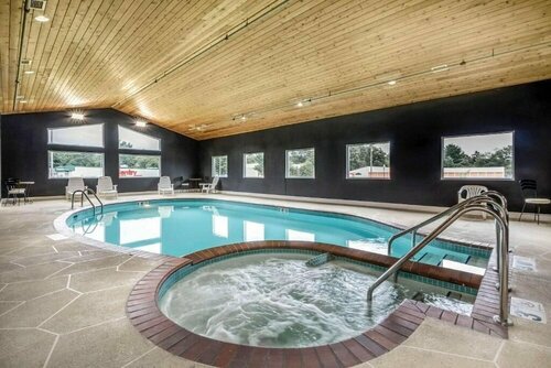 Quality Inn Redgranite, Varaa Hotelli Redgranite Wisconsin