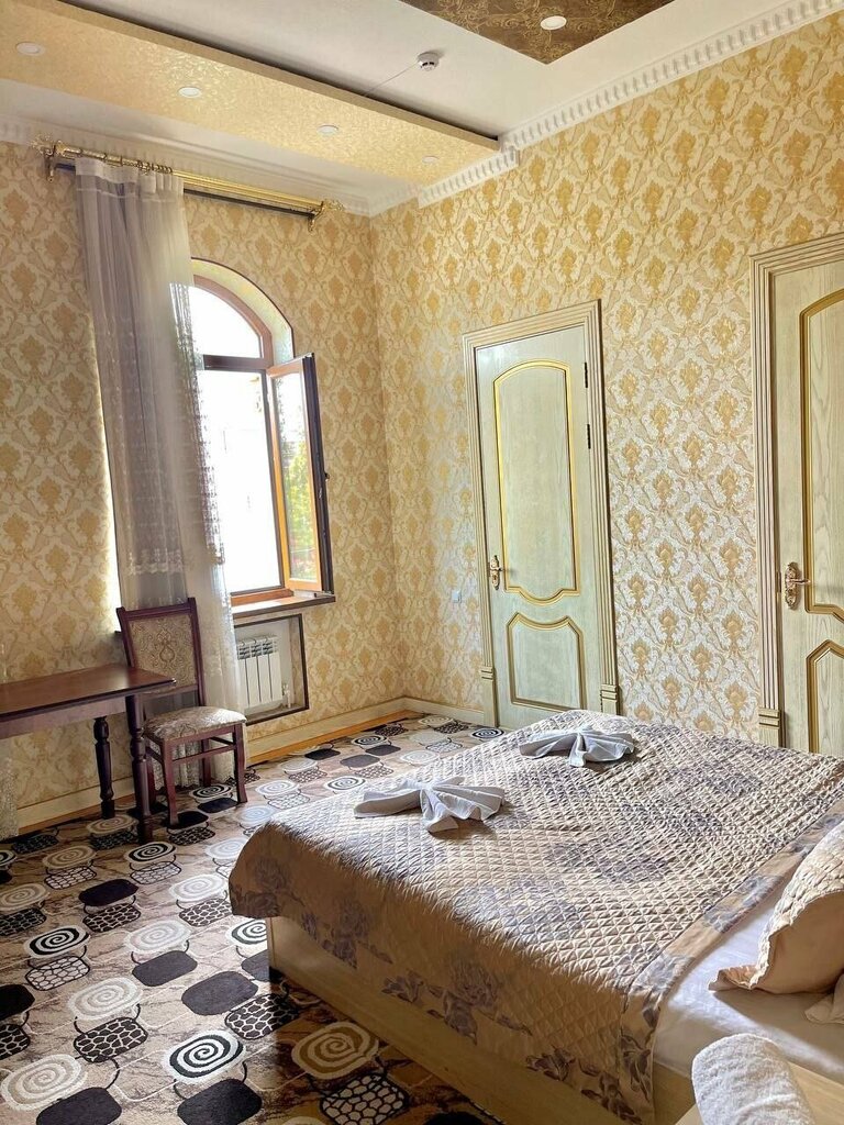 Elite Hotel