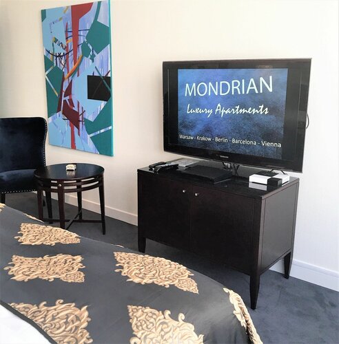 Mondrian Luxury Suites Unesco Old Town, Забронировать Отель Варшава Мазовецкое воеводство, рядом с Церковь Святого Духа