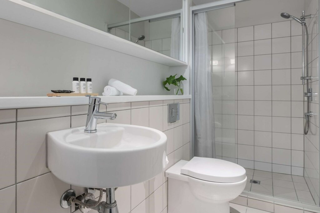 Auckland Harbour Suites