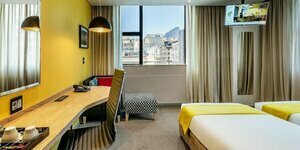 Strand Tower Hotel