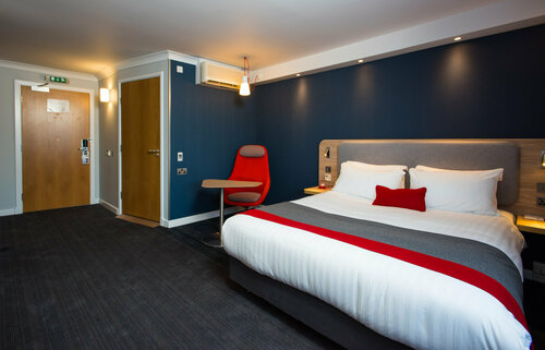 Holiday Inn Express Glasgow Airport by IHG, Забронировать Отель Пейсли Стратклайд