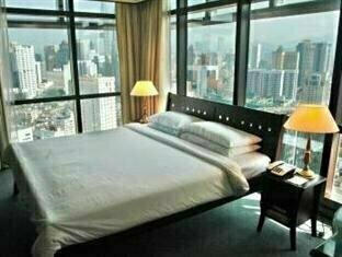 Happy holiday suites at times square KL, Забронировать Отель СПА-отели Куала-Лумпура, рядом с Центральный автобусный вокзал Пуду, SPA-услуги