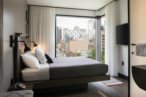Moxy Chicago Downtown, Забронировать Отель Ривер-Норт Чикаго
