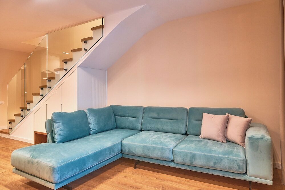 Azar Luxury Suites