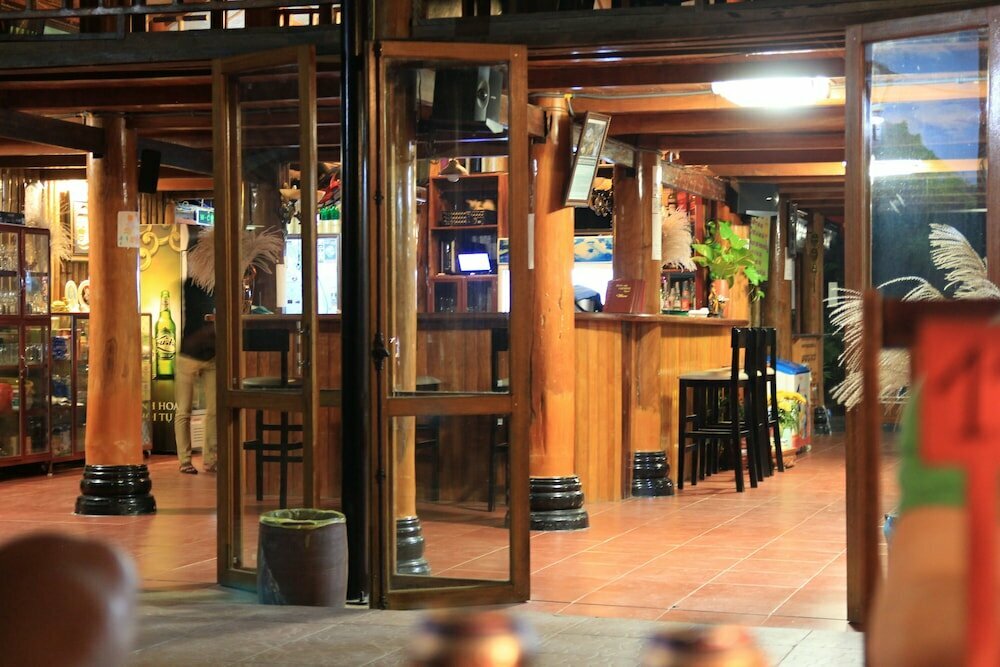 Phong Nha Lake House Resort