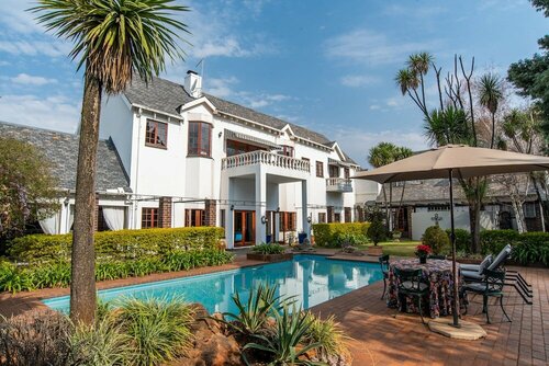 5th Avenue Gooseberry Guest House, Reservar Casa de hóspedes Hotéis em Gauteng com Piscina, Piscina