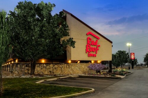 Red Roof Inn Lansing East - Michigan State University, Book Hotel Hoteller i Michigan med parkering, Parkering