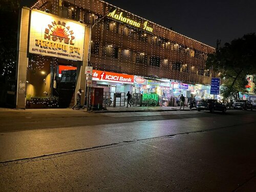 Hotel Maharana Inn Chembur, Забронировать Отель Отели Мумбай с парковкой, Парковка