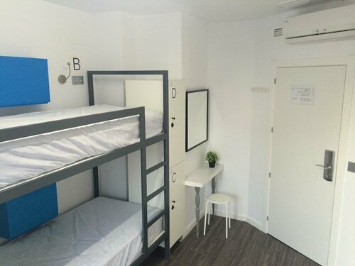 Chameleon Hostel, Забронировать Хостел Хостелы Аликанте, Хостел