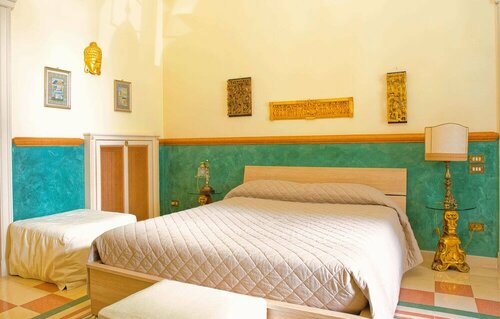 B&B Flora House, 予約 ベッド・アンド・ブレックファースト Salerno Old Town サレルノ, Villa Comunale周辺