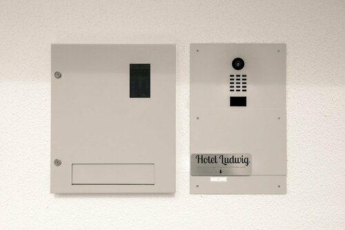 Hotel Ludwig, Boek Hotel Moosach München