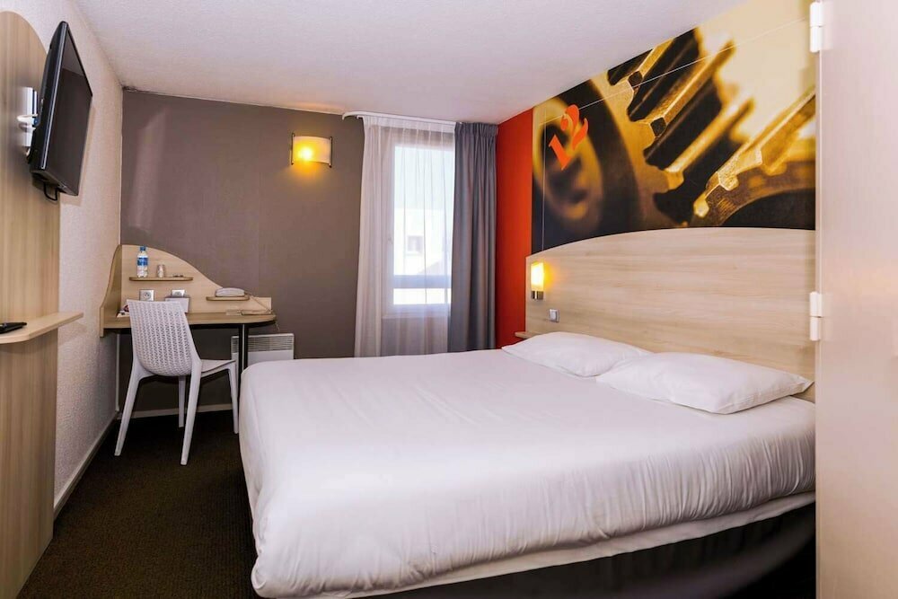 Brit Hotel Confort La Rochelle-Bistrot Les Temps Modernes