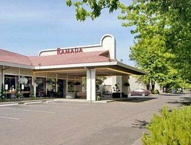 Ramada by Wyndham Portland Airport, Забронировать Отель Портленд Willamette Valley