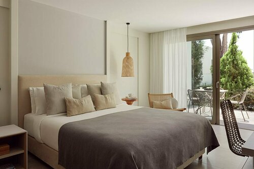 Mare Paphos, Varaa Hotelli Hotellit Paphos uima-altaalla, lähellä Vardas Beach, Uima-allas