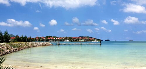 JA Enchanted Waterfront Seychelles, Book Hotel Hoteller i Mahe Island med parkering, Parkering