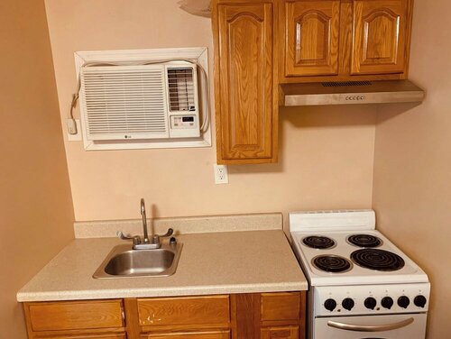 Werry'S Cottages Motel & Pub By OYO East Stroudsburg Poconos, Book Motel Hoteller i Pennsylvania med parkering, Parkering