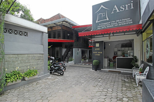 Rumah Sakit Condong Catur, Rezervasyon Otel Kabupaten-Sleman Yogyakarta