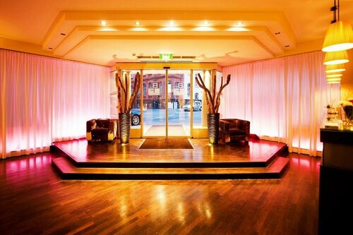 Bristol Hotel, Забронировать Отель Бизнес-отели Франкфурт-на-Майне, рядом с Фестивальный зал во Франкфурте-на-Майне, 4* 5*