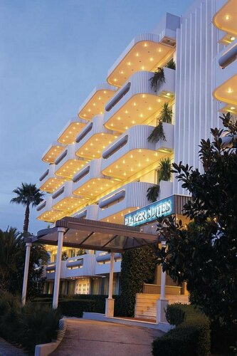 Blazer Suites Hotel, Забронировать Отель Вула Attica Riviera