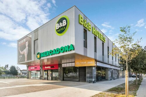 B&B HOTEL Lleida, Varaa Bed and Breakfast Lleida Katalonia